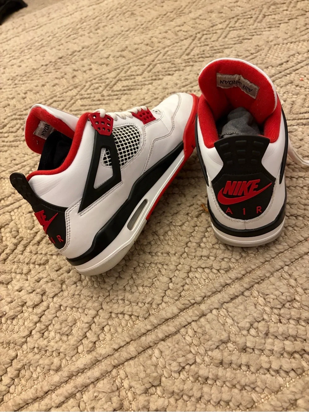 Air Jordan 4 Retro 
